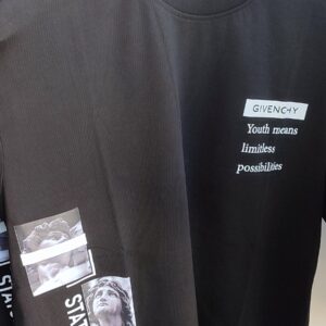 تیشرت مشکی طرح givenchy